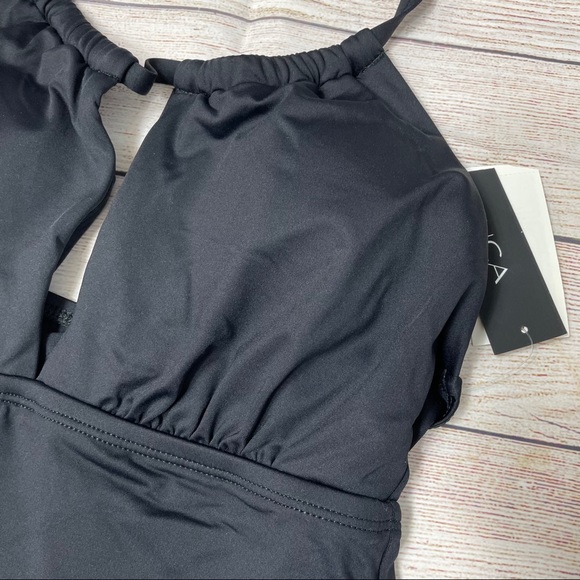 LA BLANCA | missy keyhole black halter tankini top - Picture 3 of 7